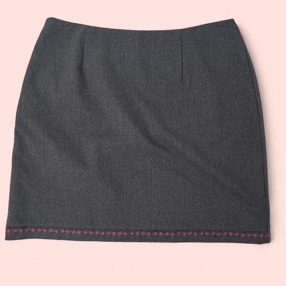 Grey express mini skirt - Picture 3 of 4